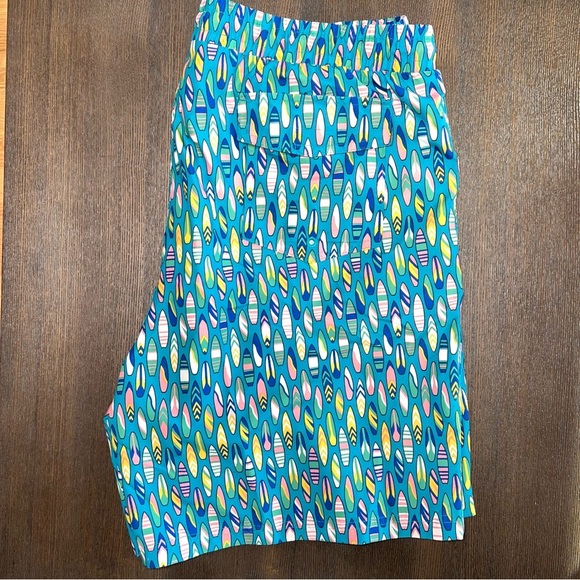 Club Room swim trunks with mesh liner size XL - Picture 2 of 3